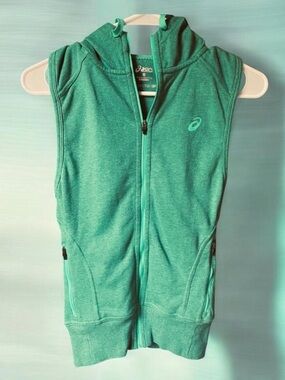 NEW✨ASICS FLEECE ZIP HOODIE VEST